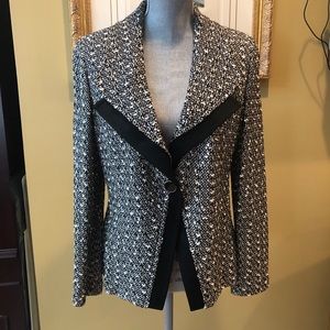 St John Black Label sz 10 Jacket NWT